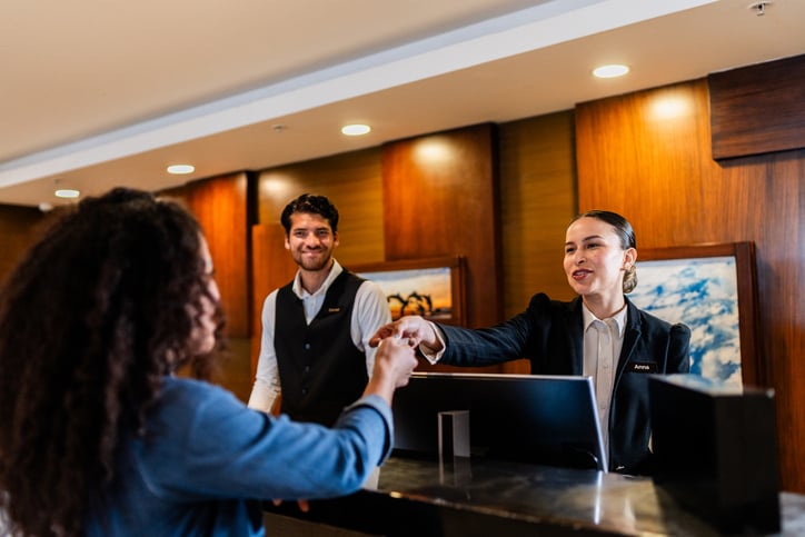 hotel-check-in